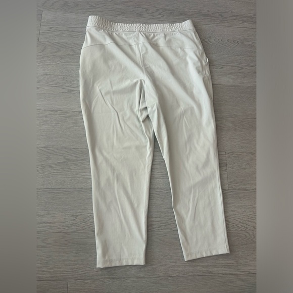 ARITZIA BABATON Weekender Pant Ankle High Waisted Rise Bone Pull-On Sweat Wicker - Picture 6 of 6